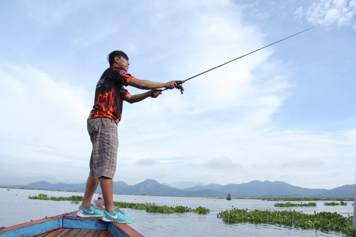 Strategi sukses memancing di danau